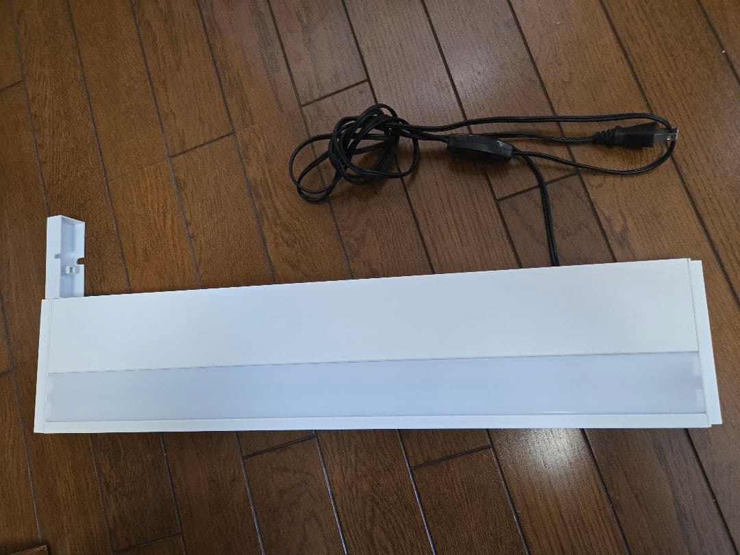 IKEA ミラーキャビネット　LEDライトセット　二面鏡　洗面鏡