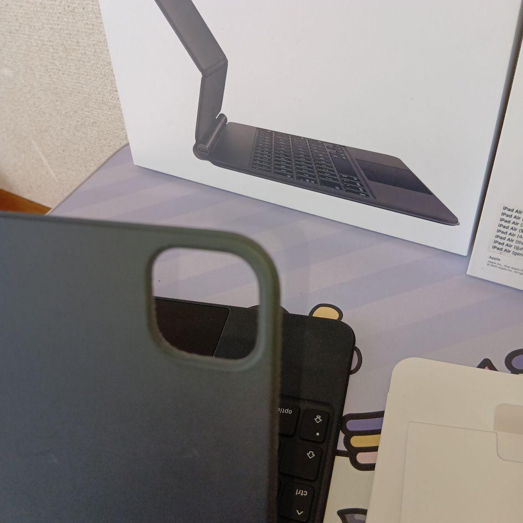 shota様iPad Magic Keyboard MXQT2J/A 11インチ