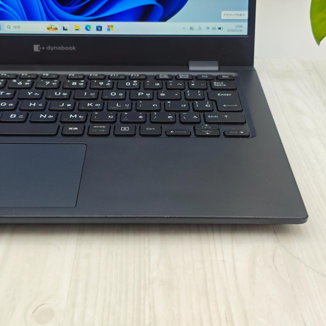 【整備済】新品液晶dynabook G83/KW 16/512GB 第12世代