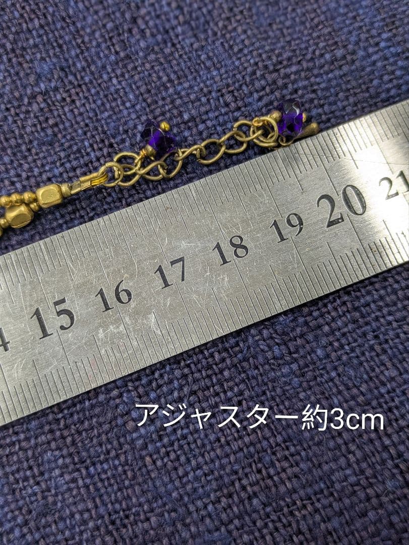 ヴィンテージビーズとチェコビーズの ブレスレットとピアス。