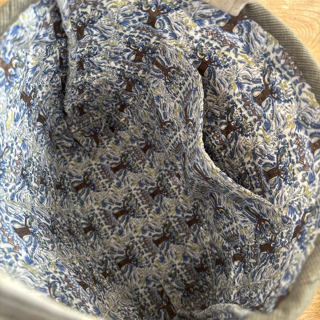 パッチワークキルト　トートバック　ハンドメイド