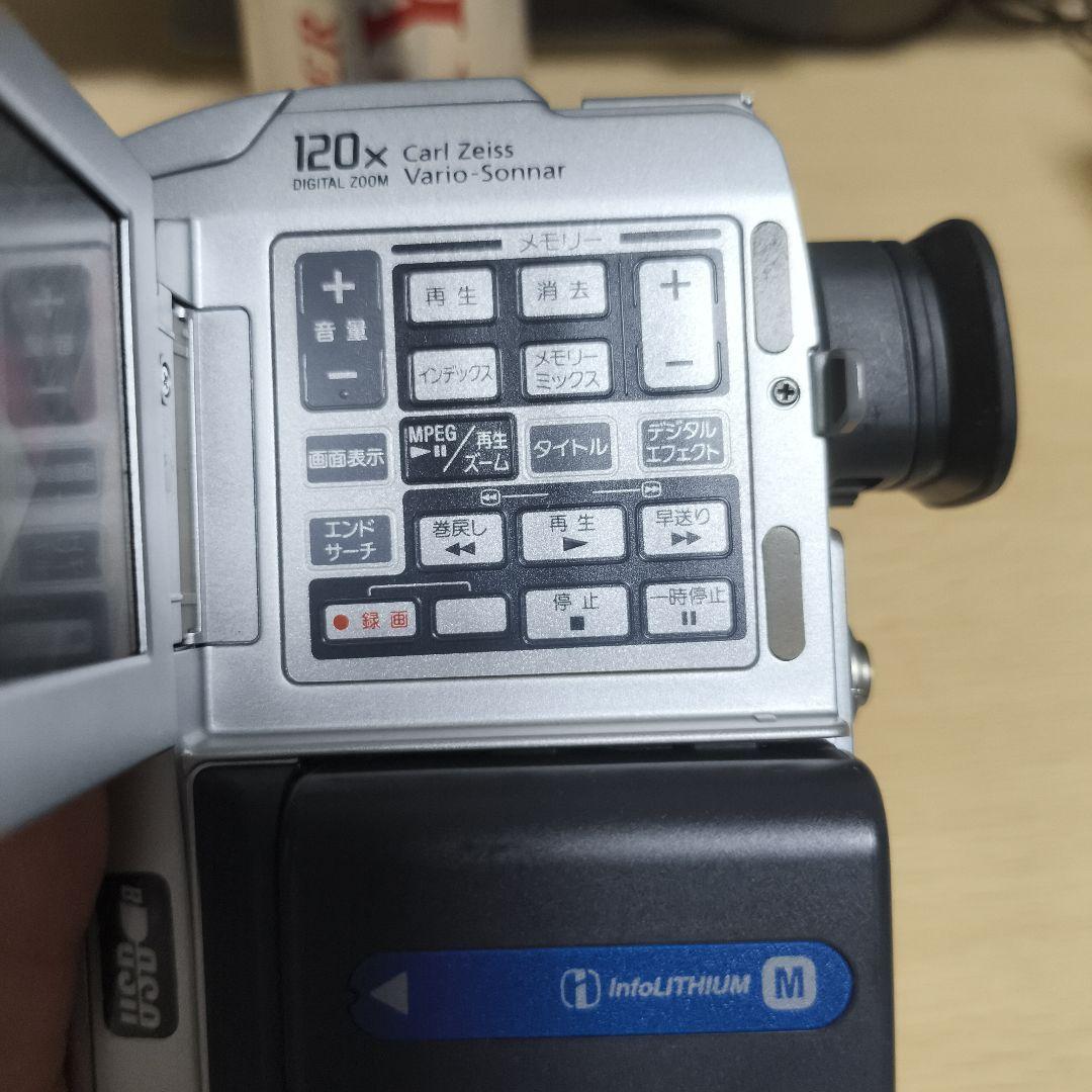 【完動品美品】Sony DCR-PC110