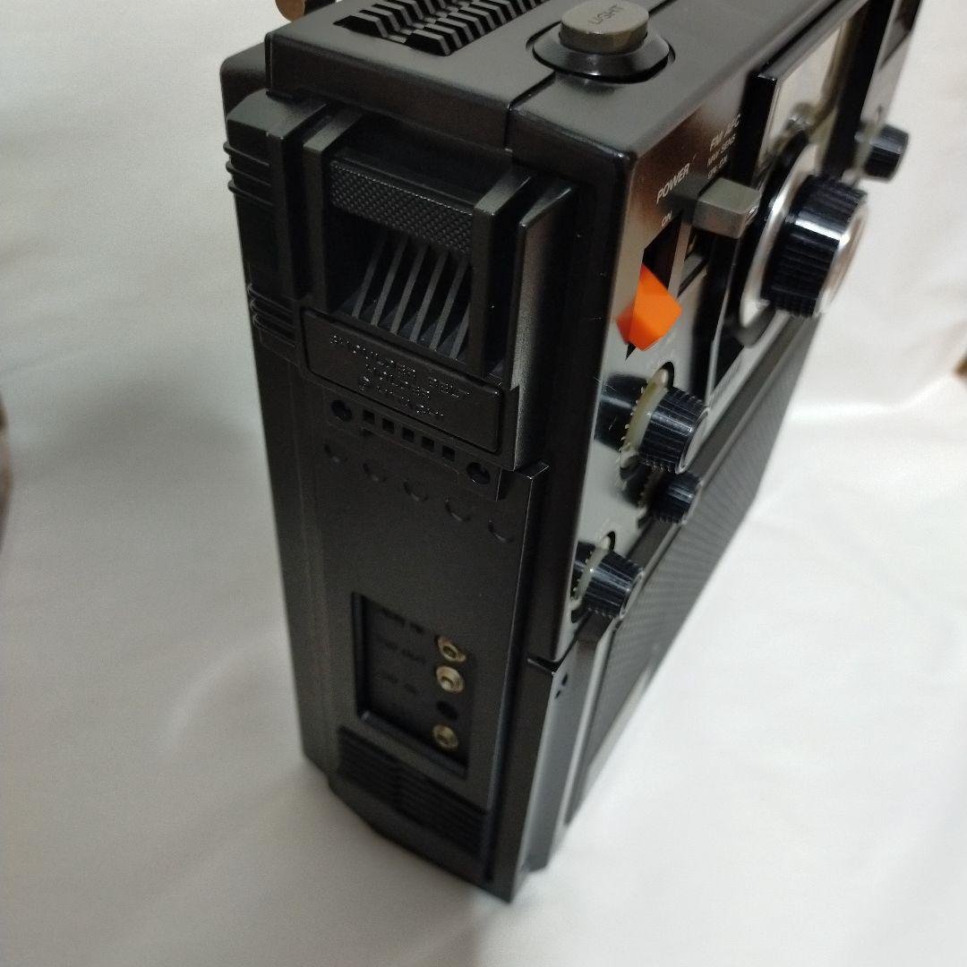 HITACHI KH-2100 高感度ポータブルラジオ
