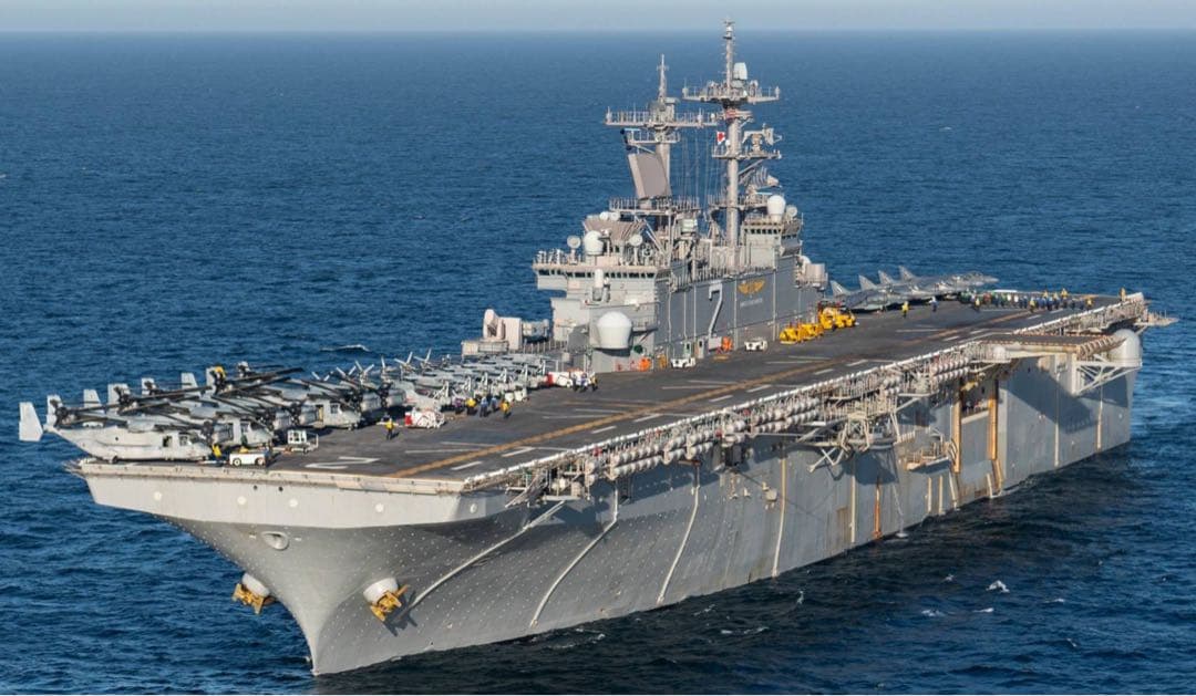 ジッポーUSS Essex(LHD-2)