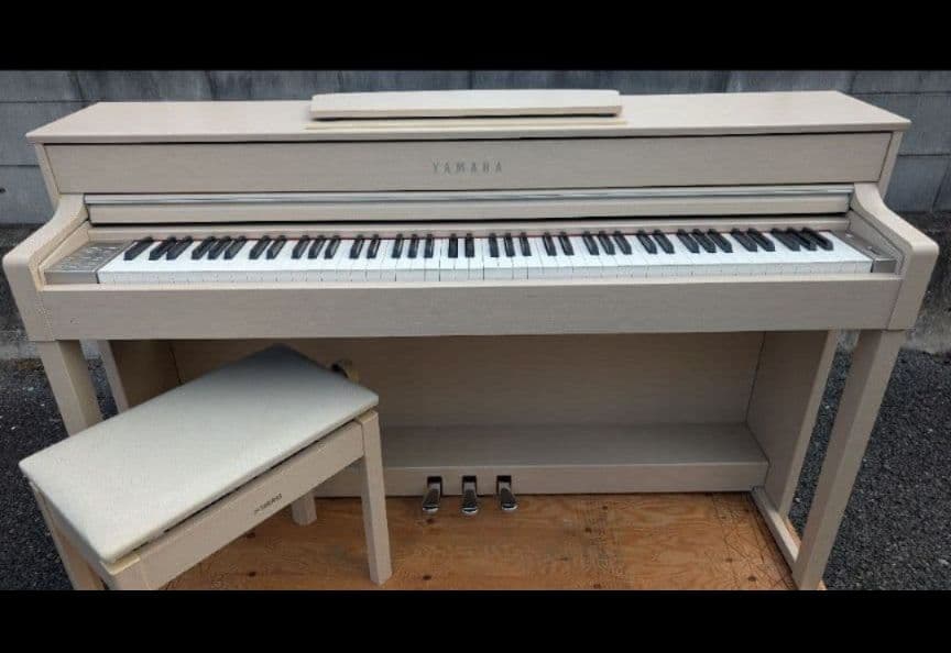 送料込み CLP-535 16年製YAMAHA Clavinova 2016年製