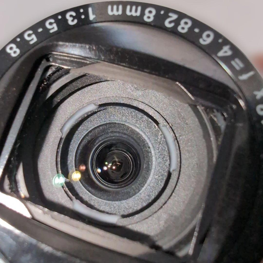 美品 箱付 FUJIFILM FINEPIX F820 EXR レッド