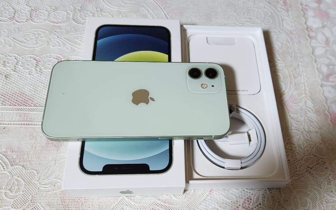 iPhone 12 シリーズ 修理歴無し おまけ付き
