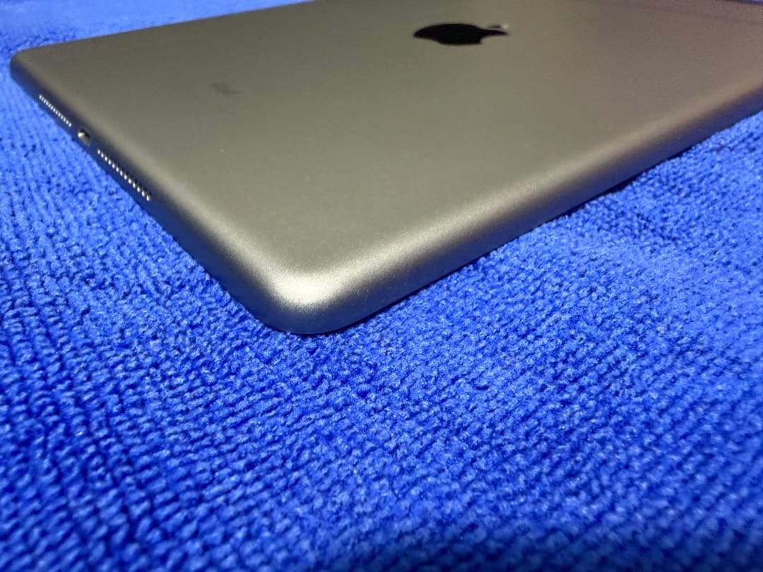 【美品】iPad (第6世代) Cellular SIMフリー