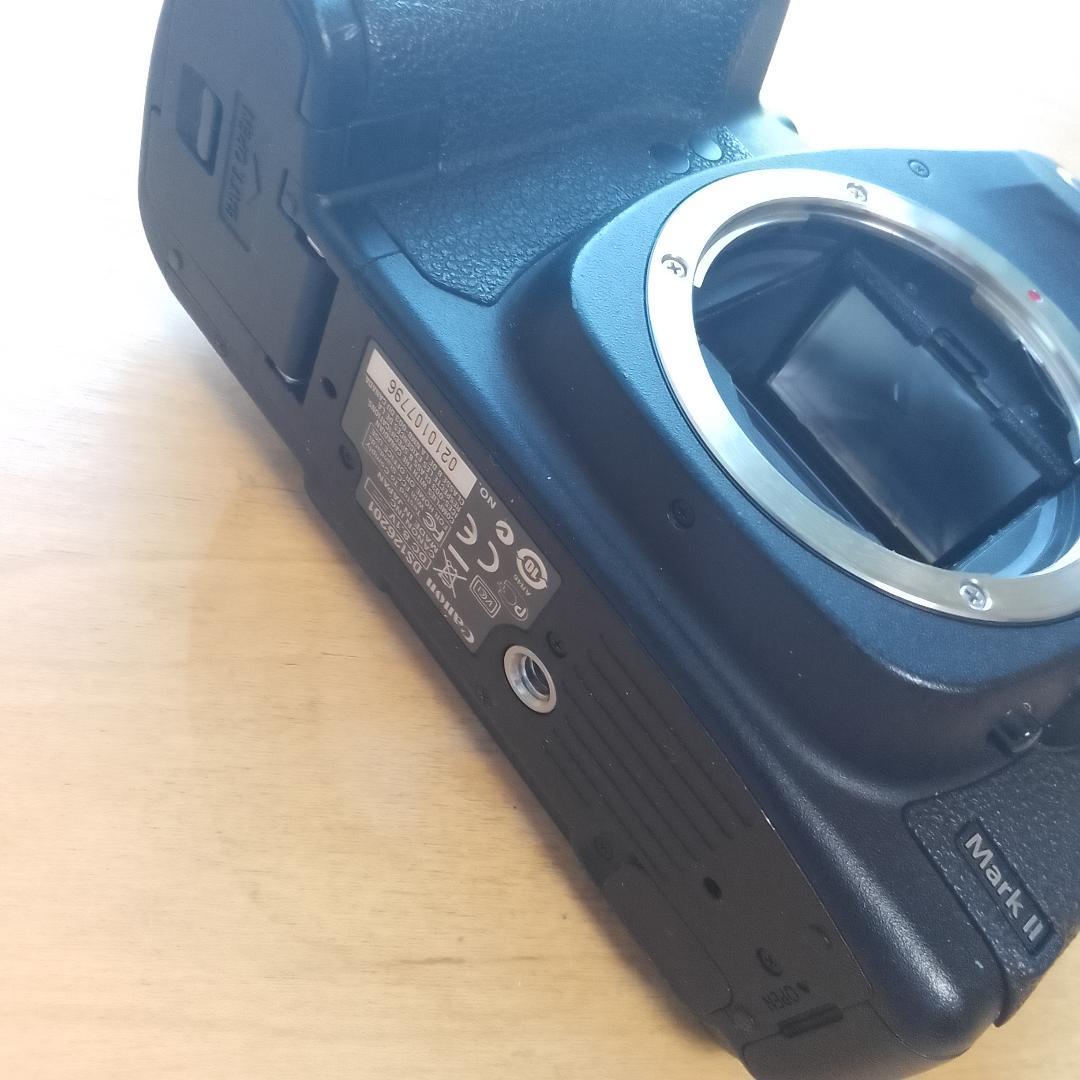 Canon EOS 5D Mark II デジタル一眼レフ