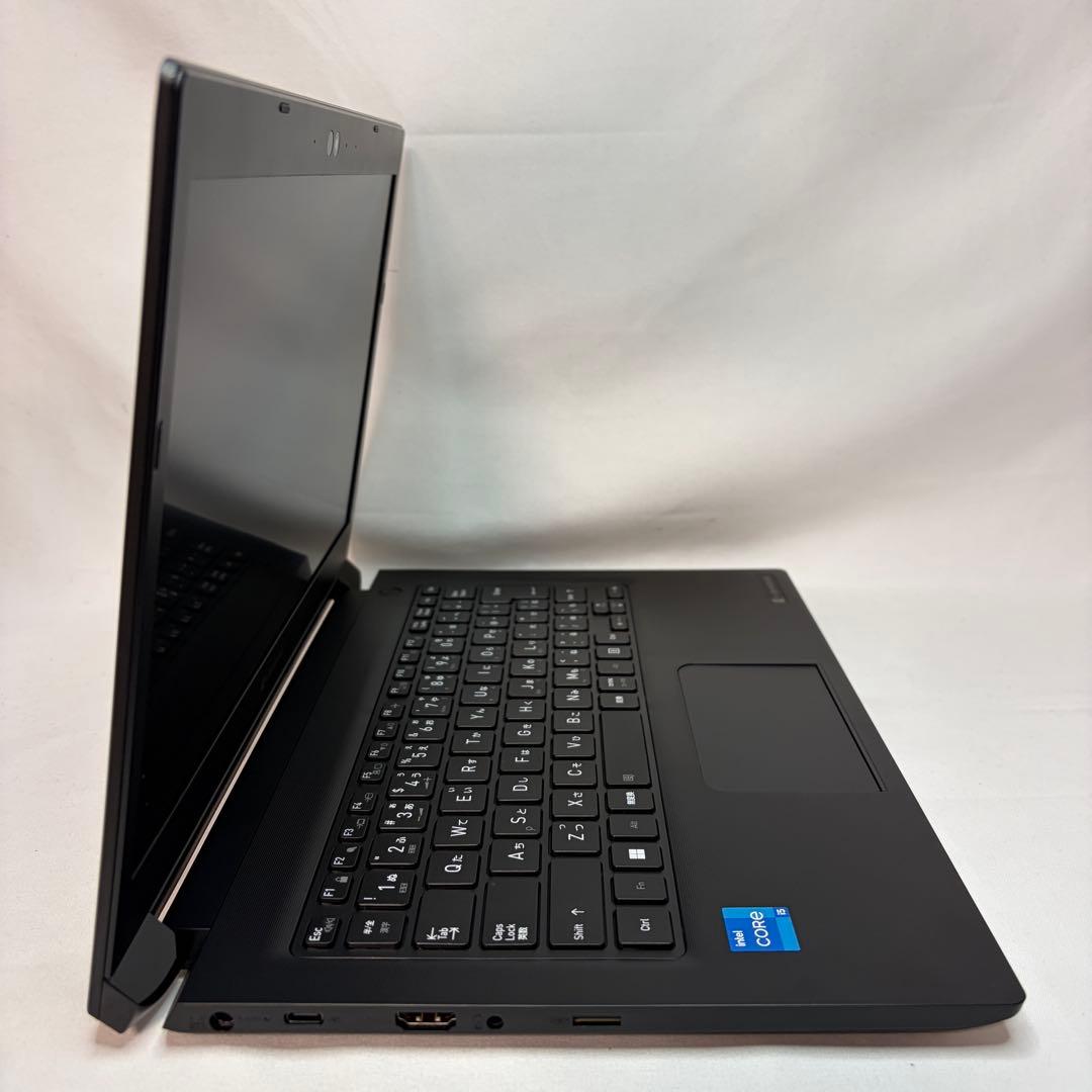 美品 dynabook S73 第11世代 i5 8GB 13.3型 フルHD