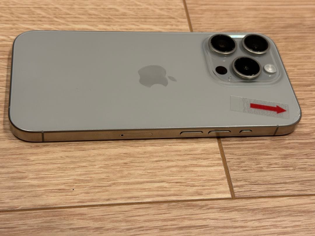 週末価格✨iPhone 15 Pro 128GB ナチュラルチタニウム本体のみ