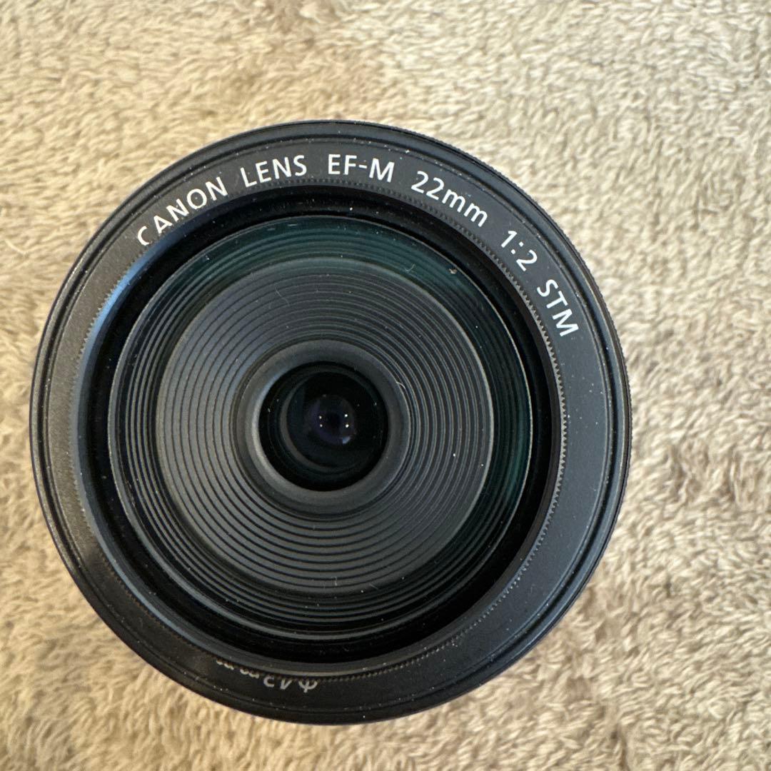 Canon EOS Kiss M ミラーレス一眼レンズ3本付き　本日まで値下げ