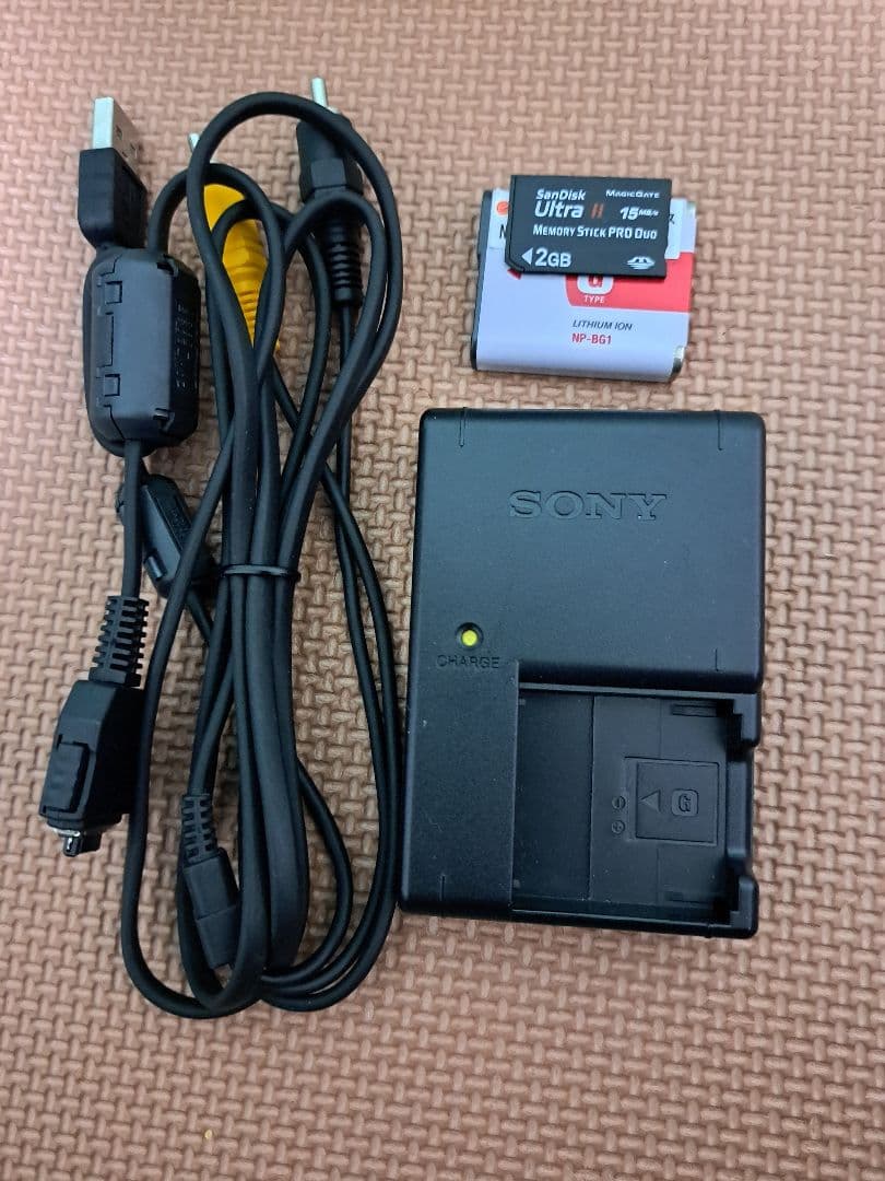 デジタルカメラ SONY Cyber-shot DSC-W200 12.1MP