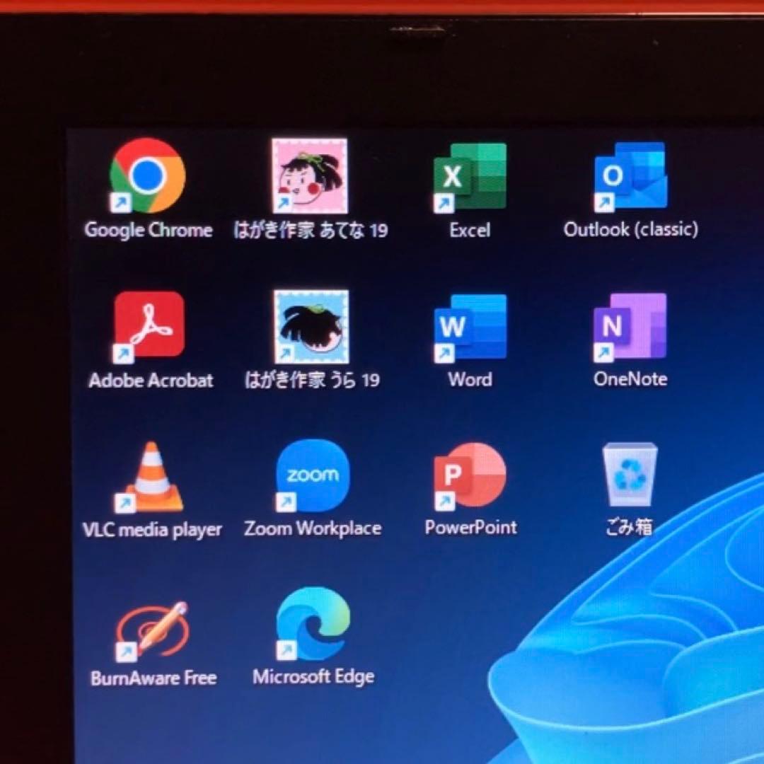 東芝Windows11ノートパソコンcore i5薄型Office付きSSD本体