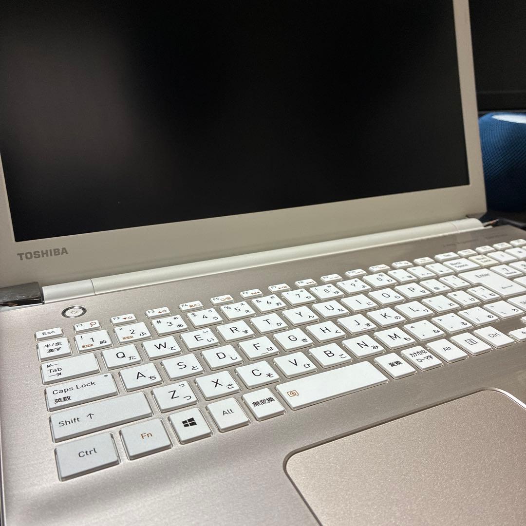 【美品】dynabook 第8世代i3 12GB SSD480GB +1TB