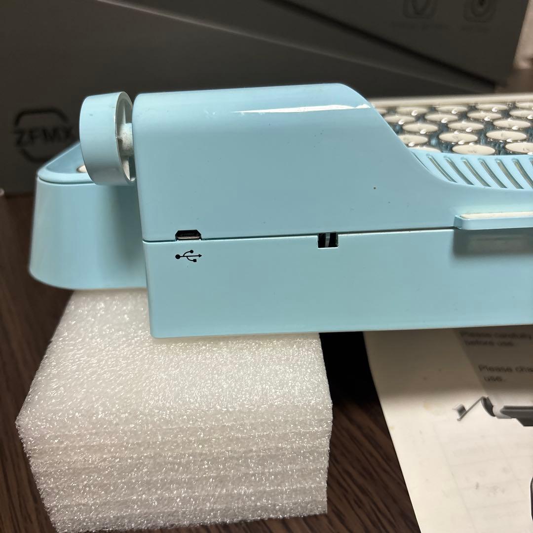 KnewKey Rymek タイプライター風メカニカルキーボード　ブルー