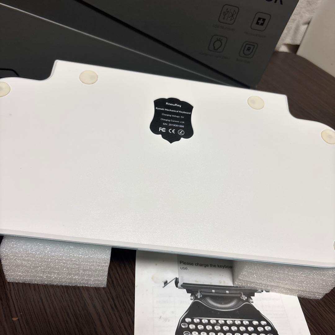 KnewKey Rymek タイプライター風メカニカルキーボード　ブルー