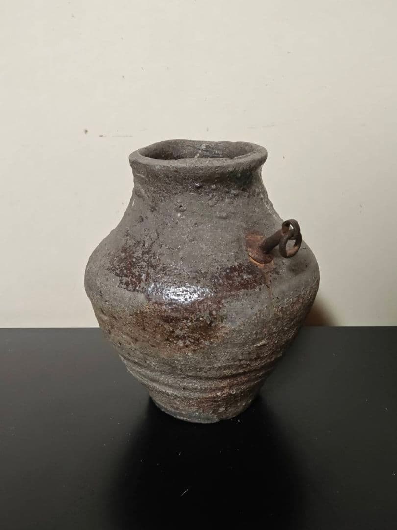 古格溢れる古常滑掛花生け壺　室町時代　花呼ぶ器　古美術