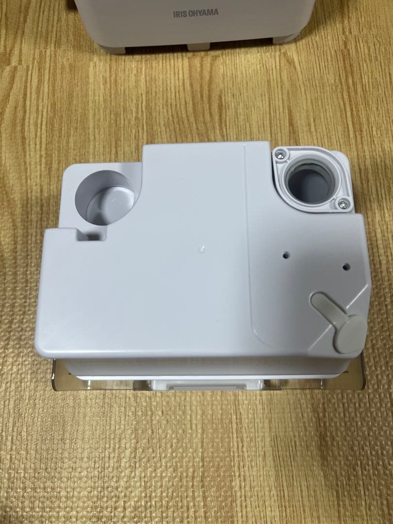 美品IRIS OHYAMA RNSK-300-W リンサークリーナー　アイリス