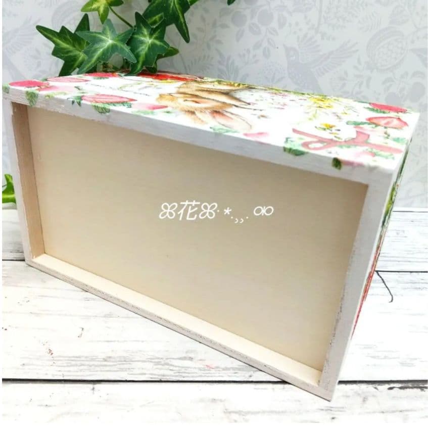 デコパージュꔛ‬ꕤ 木製引出し収納BOX♡小物入れ♡インテリア雑貨♡苺うさぎ