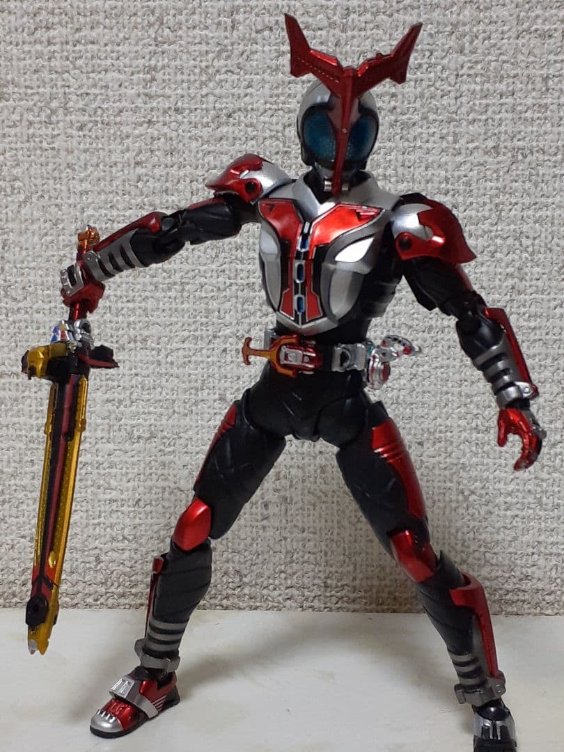 現状品 海外版 真骨彫風フィギュアーツ 仮面ライダーハイパーカブト