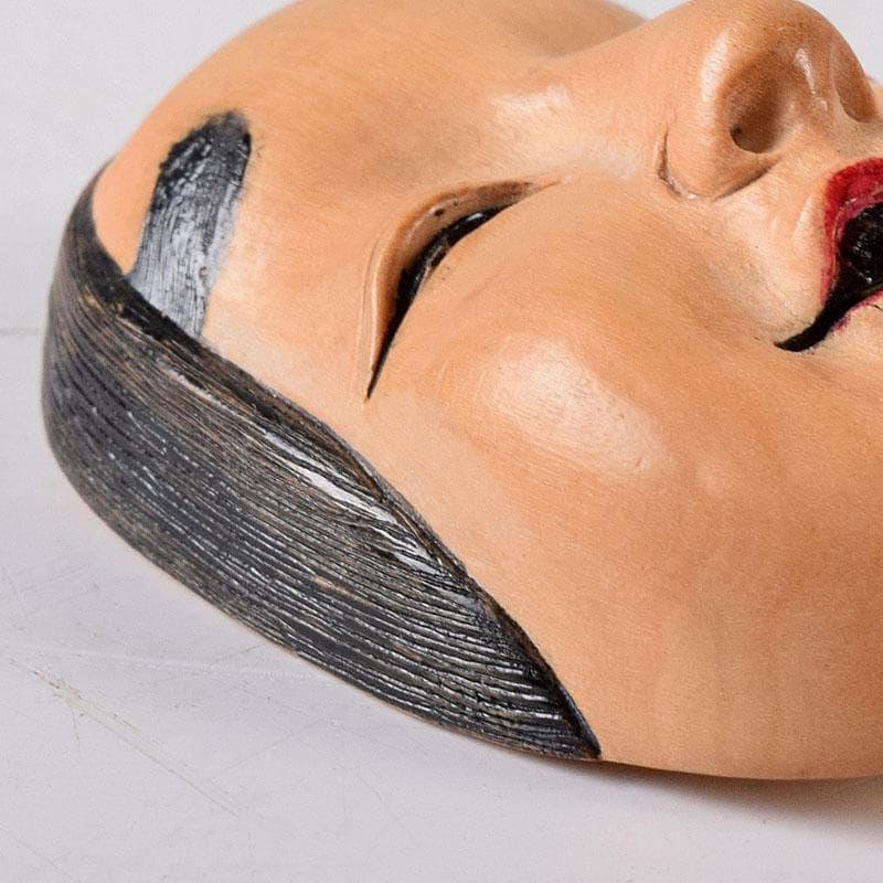 時代提げ物　木彫　面根付　能面　お面　若女　C　7750