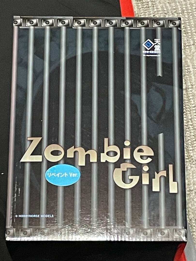 ゾンビーガール　ポリストーンフィギュア ジャンク品