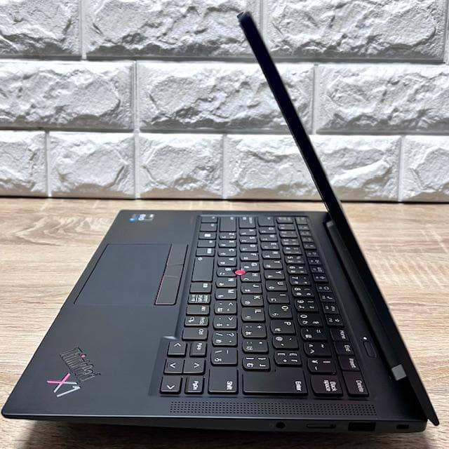 2023モデル◇ほぼ未使用級◇ThinkPad X1 Carbon Gen11