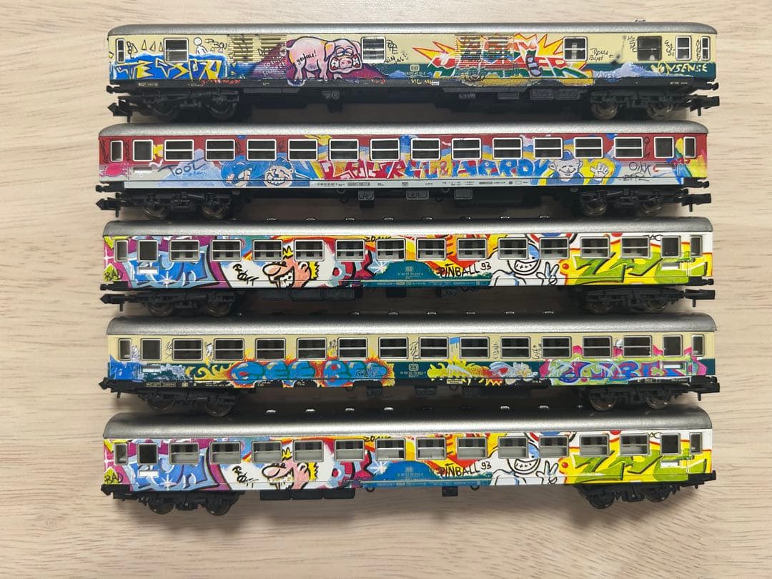 アーノルド　Nゲージ 鉄道模型 グラフィティセット DB db ドイツ 5両