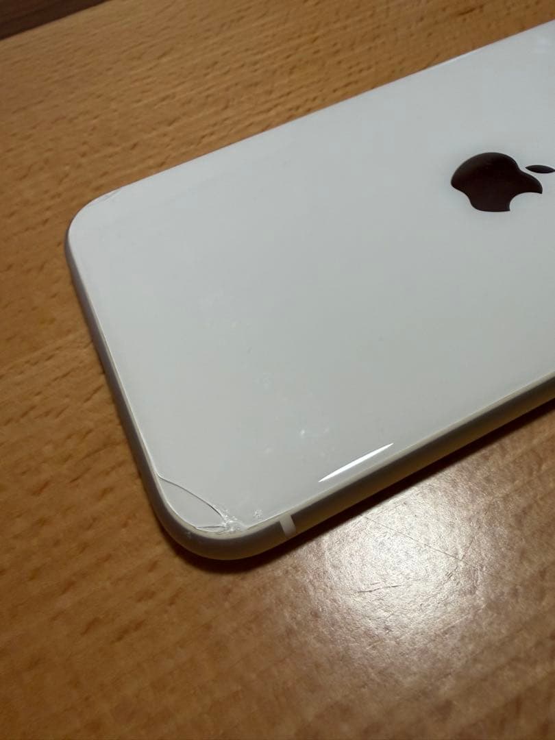 Apple iPhone 11 64GB ホワイト SIMロック解除