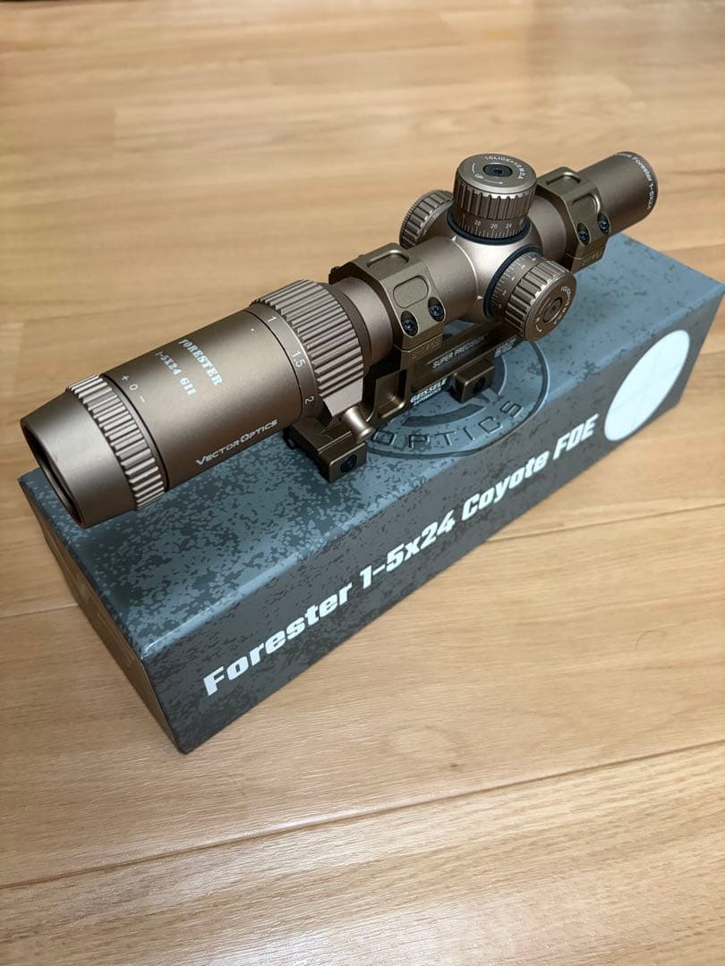 Vector Optics Forester GenII FDE マウント付き
