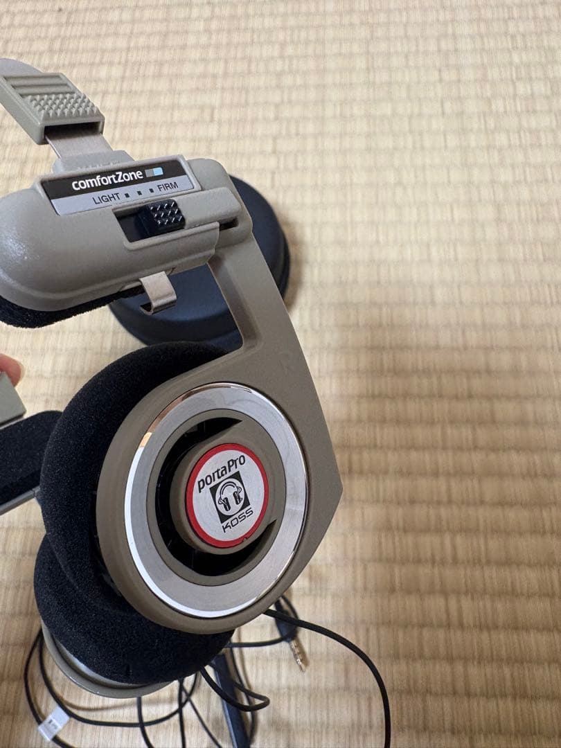 Koss Porta Pro 有線 限定版 リズムベージュ　収納ケース付き