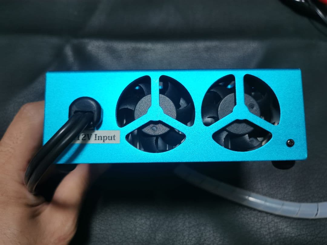な*か様 ミニ四駆　TRFタミヤ　VGチャージャー 充電器×２個とパワーマスター