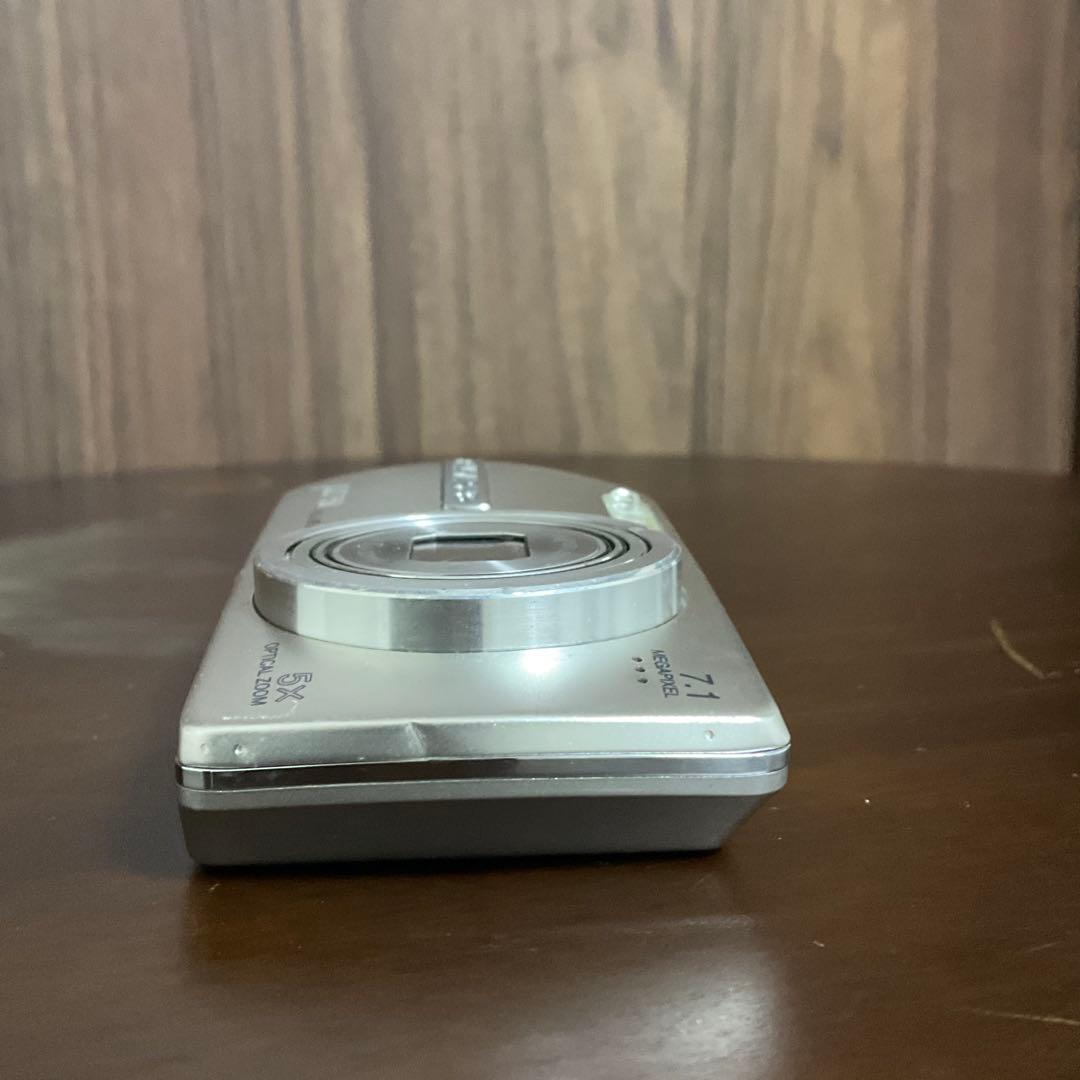 Olympus μ750