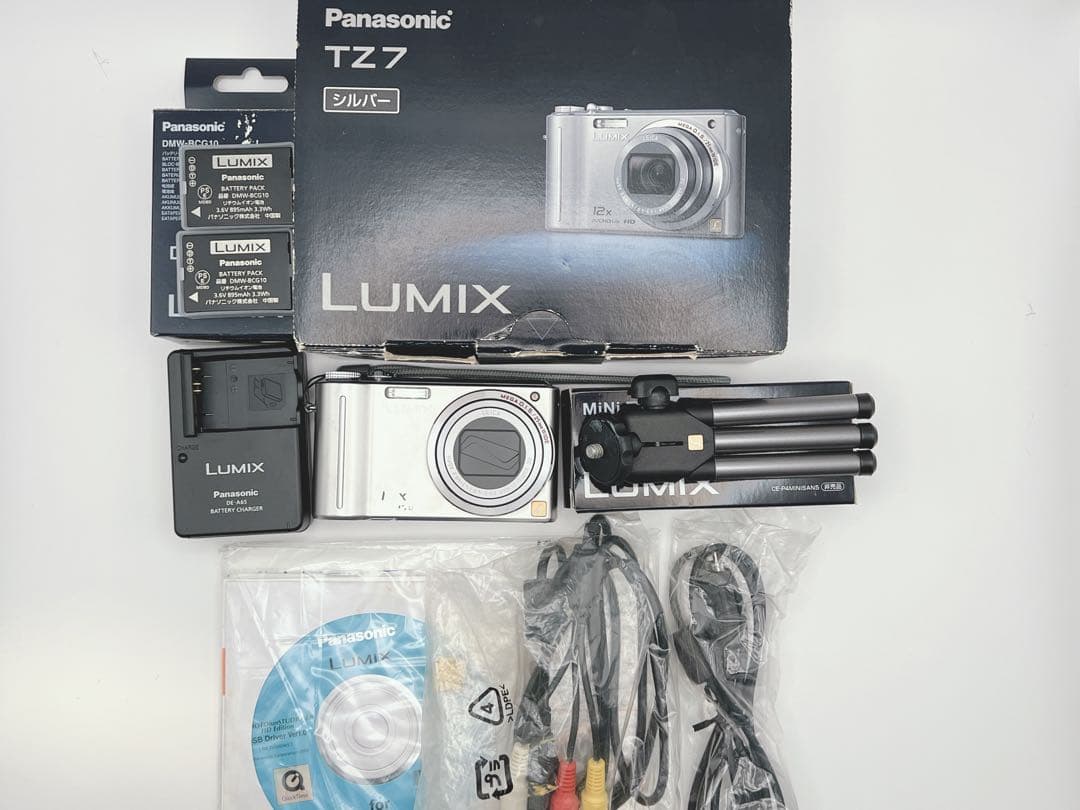 【動作品】Panasonic LUMIX DMC-TZ7 コンデジ