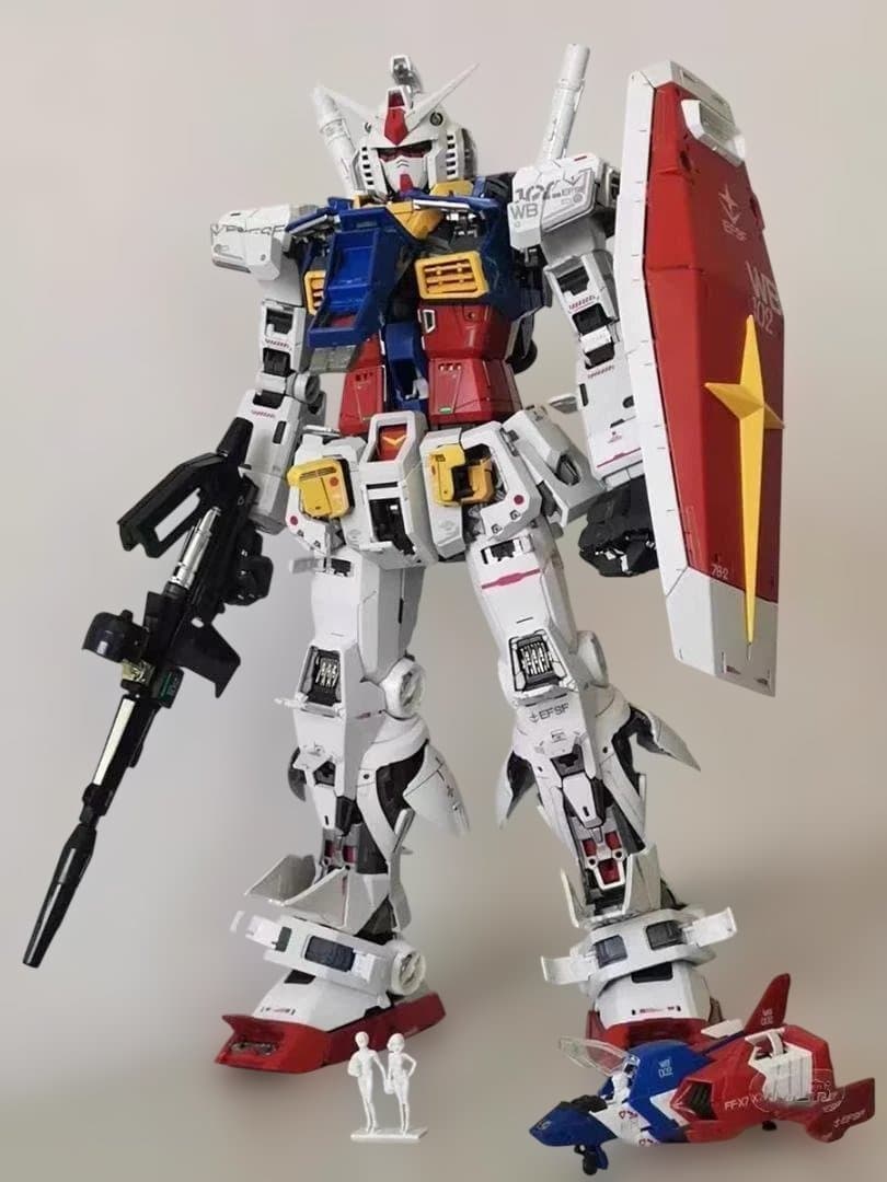 １８時まで早い者勝ち　新品未組み立て　RX-78-2 1/60 PG カスタム