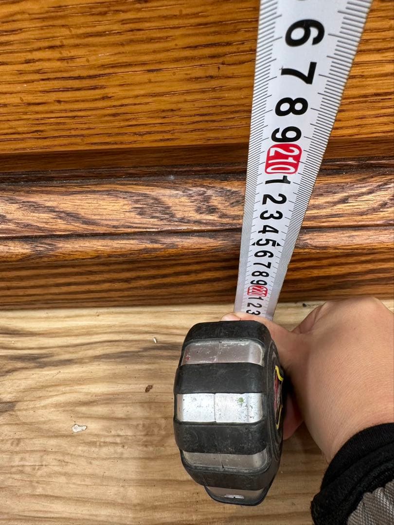 引取大歓迎アメリカ家具】トーマスビル 照明付きサイドボード キャビネット