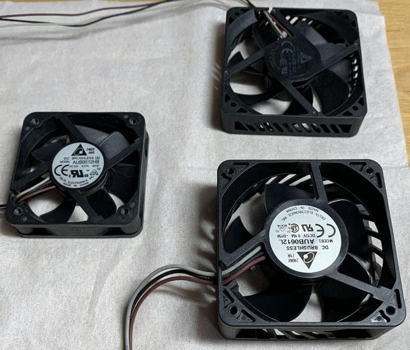 東芝 REGZA 整備済み 8番組同時録画 DBR-M190 タイムシフトマシン