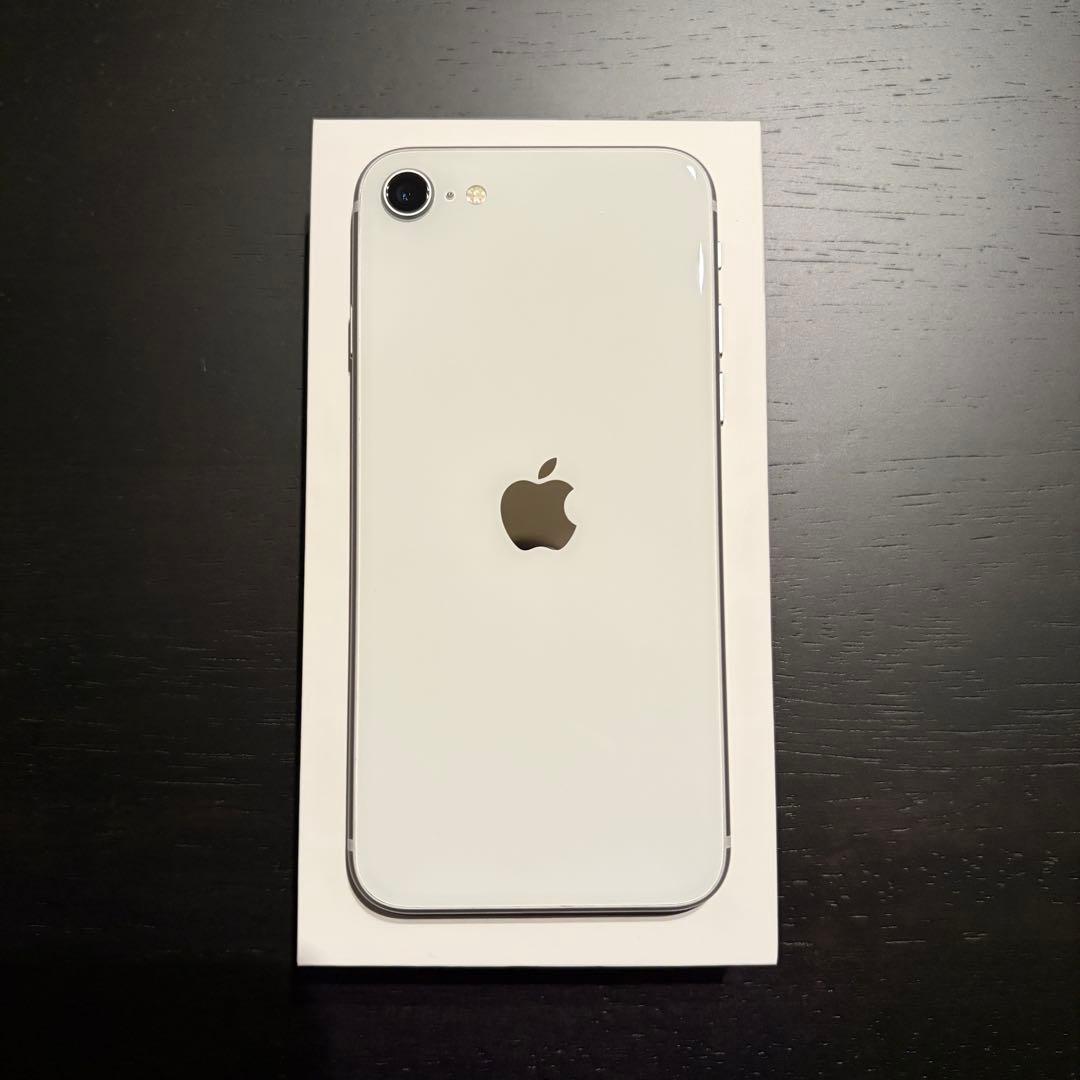 極美品 iPhone SE 第2世代 SE2 SIMフリー 64GB 72%