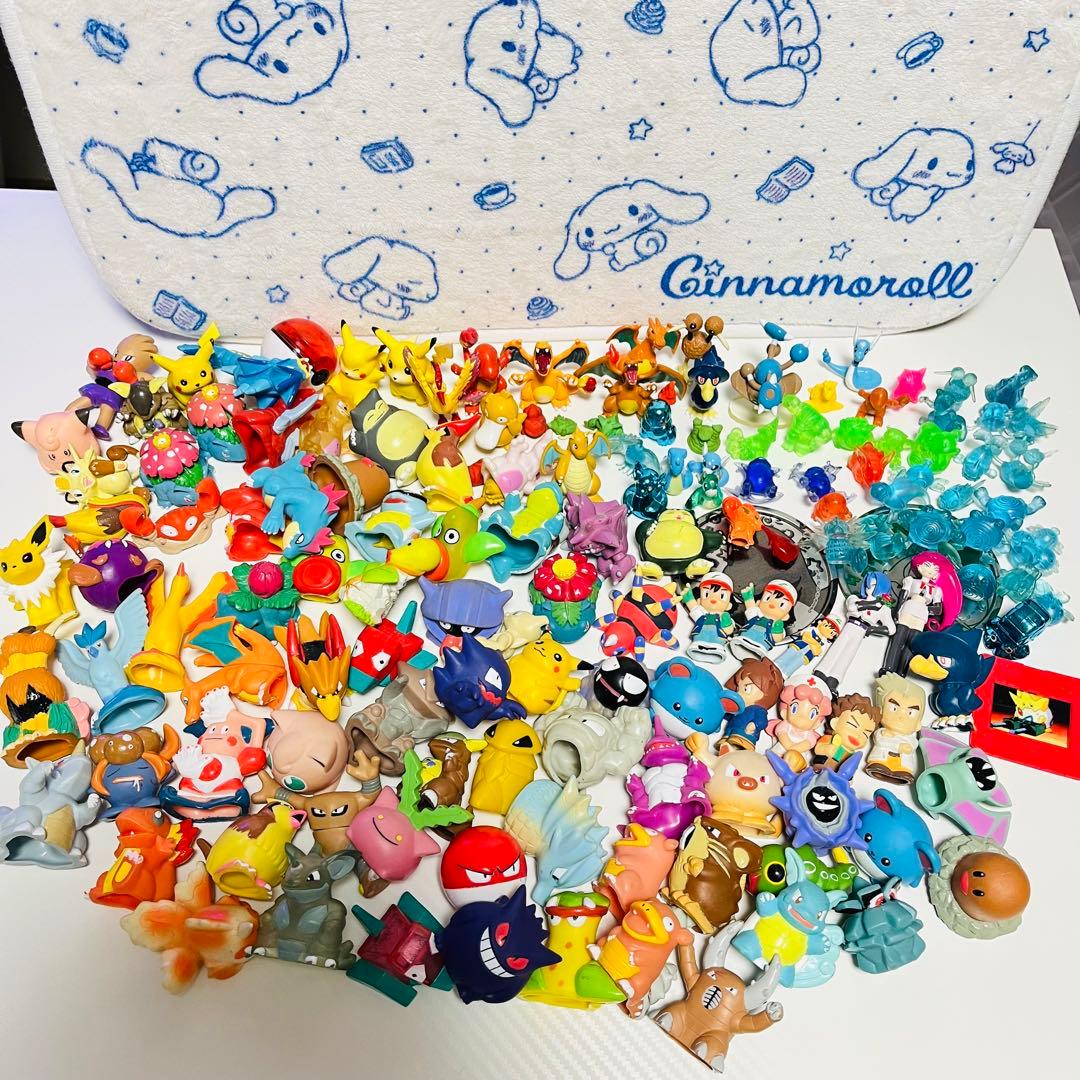 ポケモン　指人形、塩ビ・消しゴムフィギュアetc（分売不可）