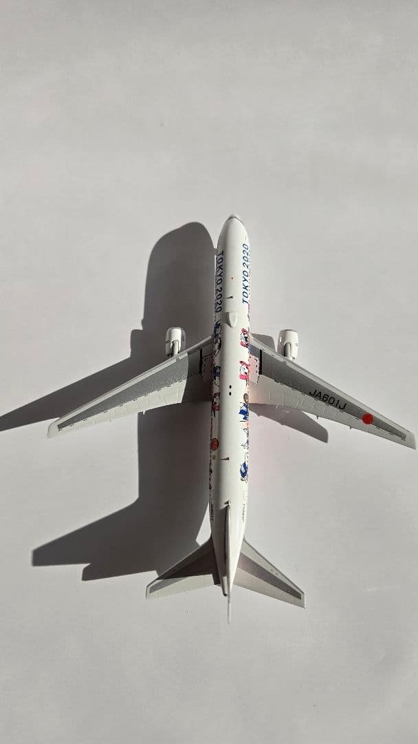 JAL 767-300ER 東京五輪　特別塗装1:400　Phoenix