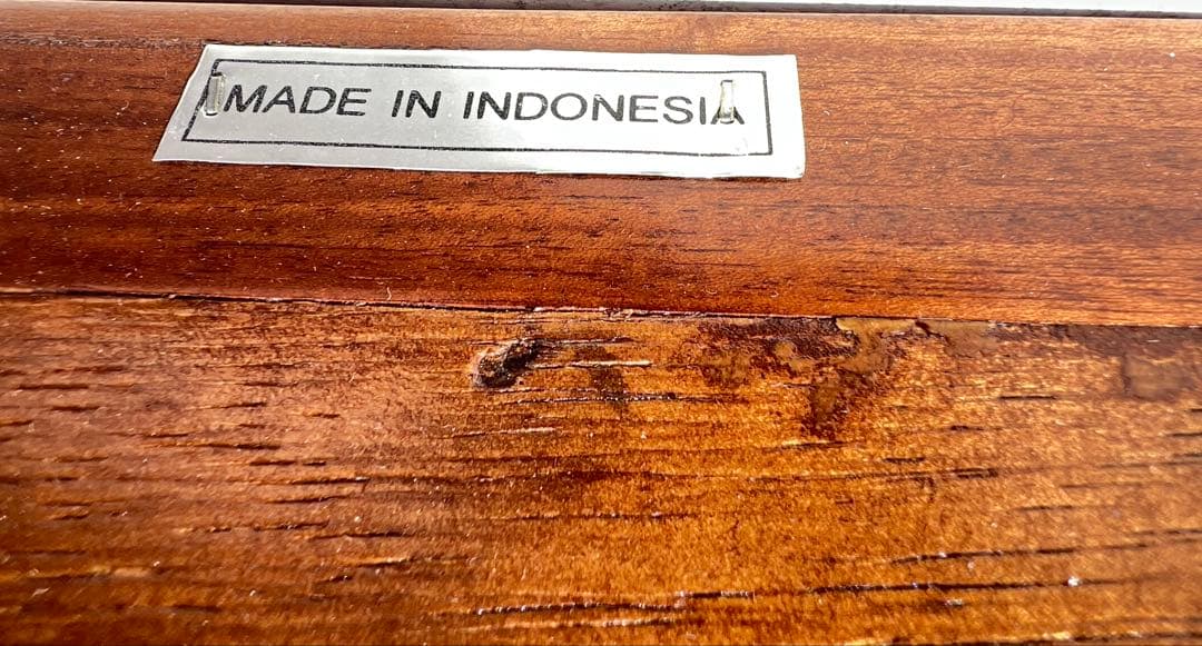 ヨーロッパ風デザインフランス・ロココ様式／ルイ15世様式に影響）インドネシア製）