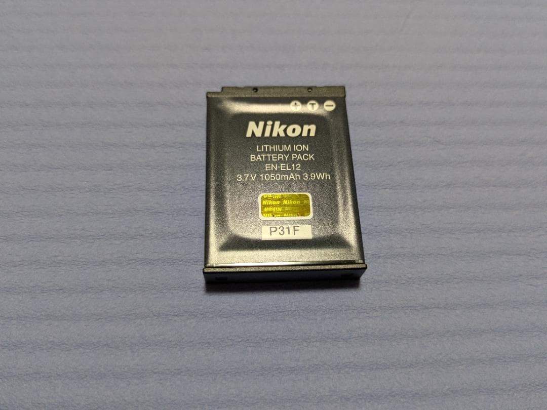 デジタルカメラ Nikon COOLPIX S6200
