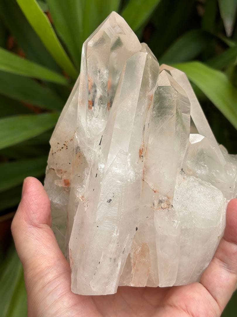 インド産ヒマラヤ水晶クラスター　ほんのりピンク　サマーセール