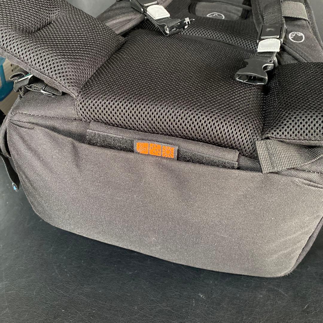 Lowepro Flipside 400AW カメラ用バックパック 黒　リュック