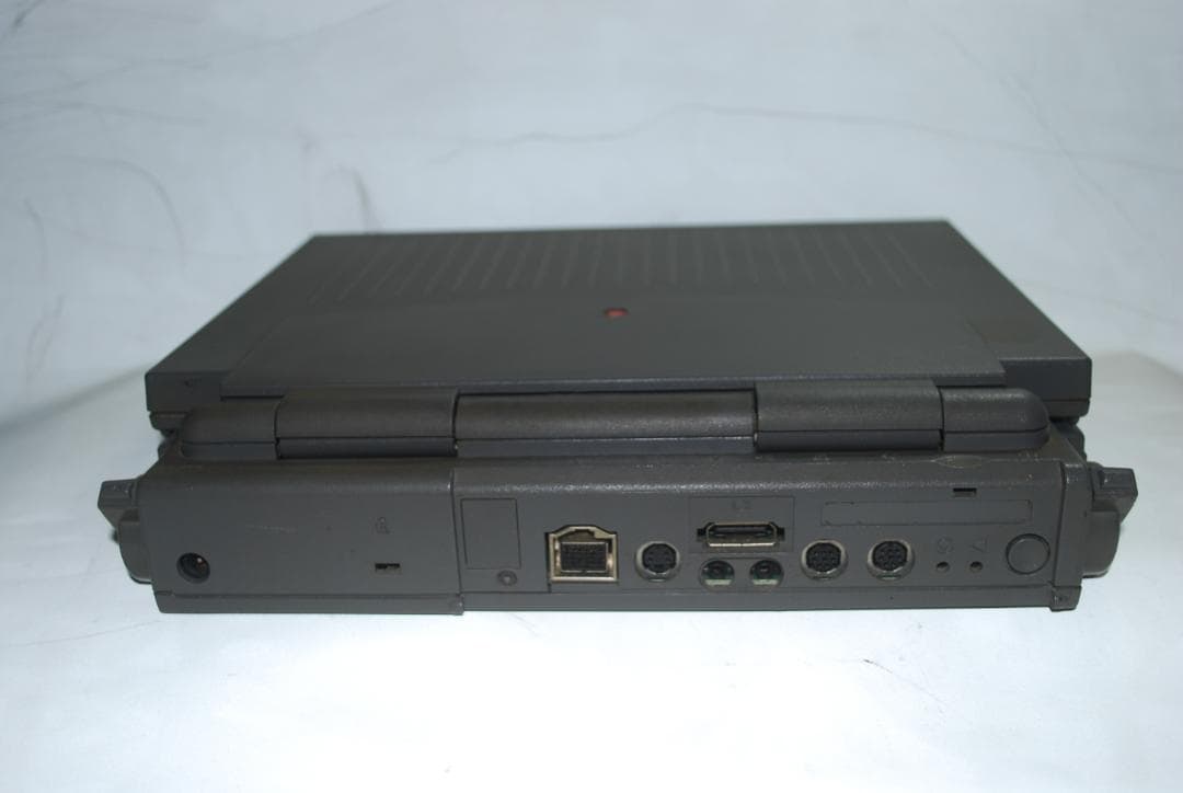 Macintosh PowerBook 180C　【ジャンク】