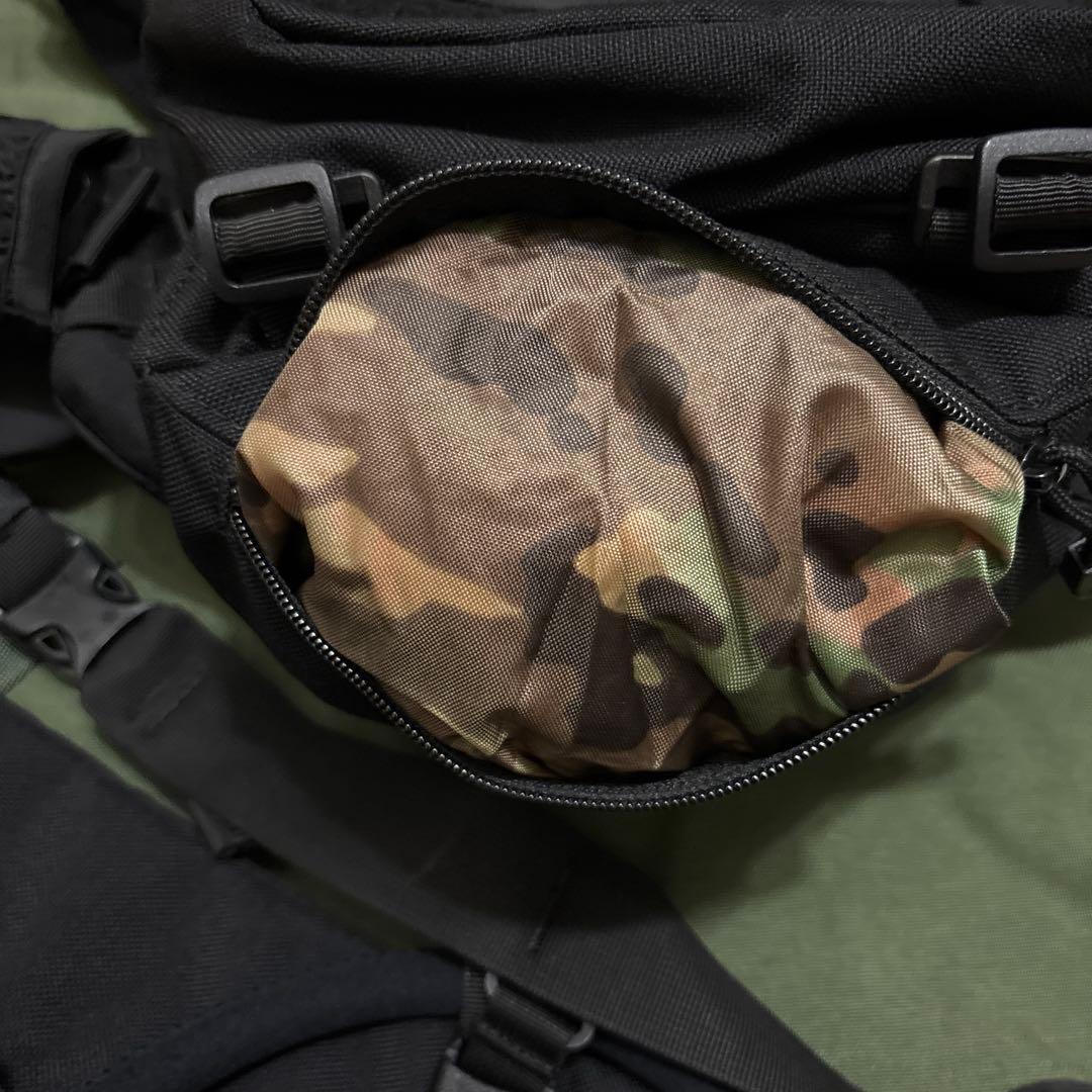 米軍放出品 CAMELBAK製 キャメルバック 黒 ハイドレーション USN