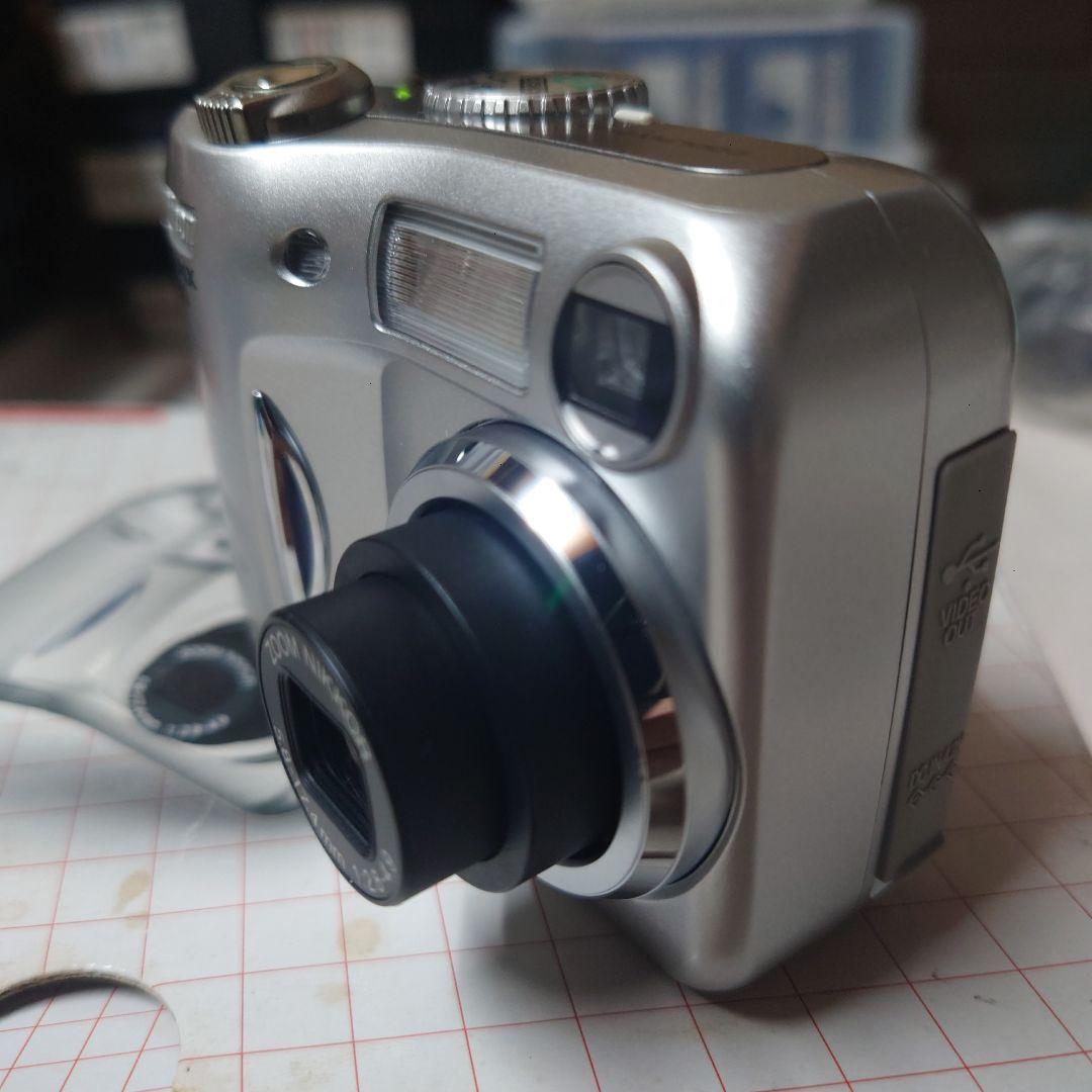 Nikon COOLPIX 3100 コンパクトデジタルカメラ・美品・レトロ