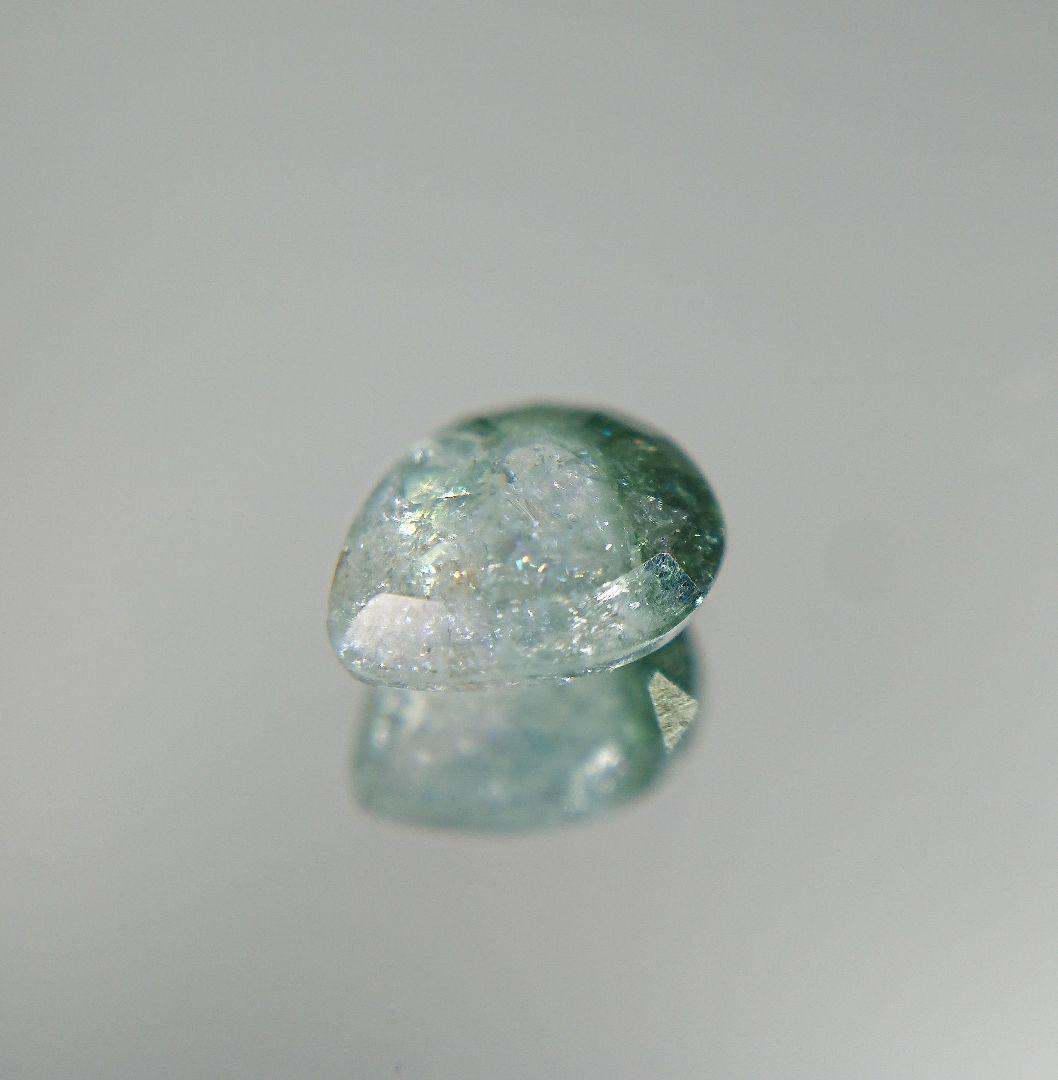 1975 0.9ct ちょっと虹入りバイカラートルマリン