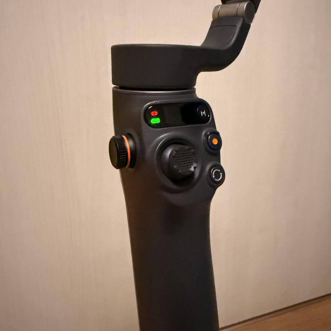 DJI OSMO MOBILE 6 スタビライザー